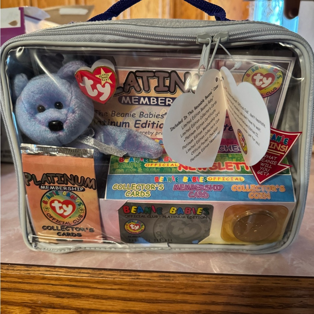 Ty Platinum Membership Set with Purple/blie Bear